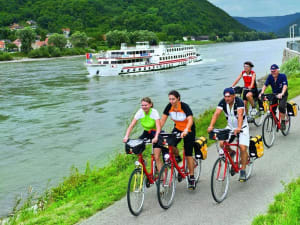 Bonaventura Cruises - Theodor K&ouml;rner - Bild 2