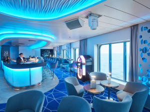 Hapag-Lloyd - HANSEATIC nature - Picture 5