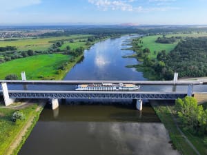 VIVA RUBY: am Wasserkreuz