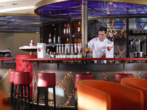 A-ROSA DONNA: Bar auf Deck 3