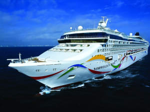 Norwegian Dawn: Front des Schiffs
