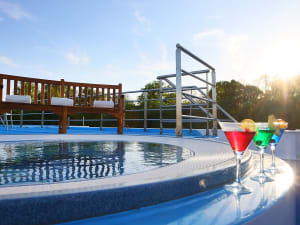 Lady Cristina: Whirlpool auf dem Sonnendeck