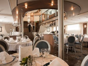 Alina: Bordrestaurant