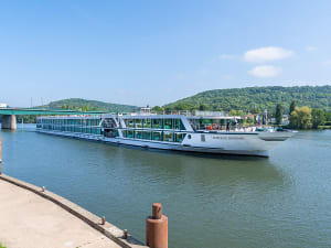 Amadeus Diamond: Seitliche Ansicht