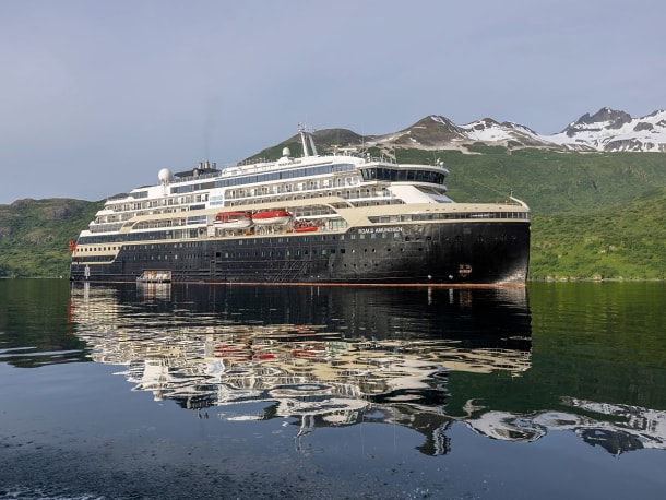 MS Roald Amundsen