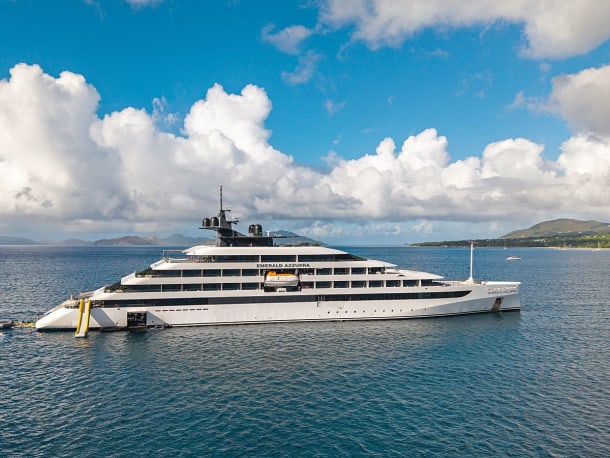 Emerald Azzurra