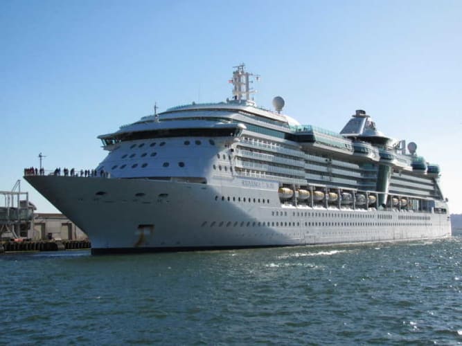 Radiance Of The Seas Kreuzfahrten Bewertungen Und Deckplan