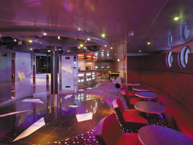 Serenade of the Seas Kreuzfahrten, Deckplan und Schiffsbewertungen