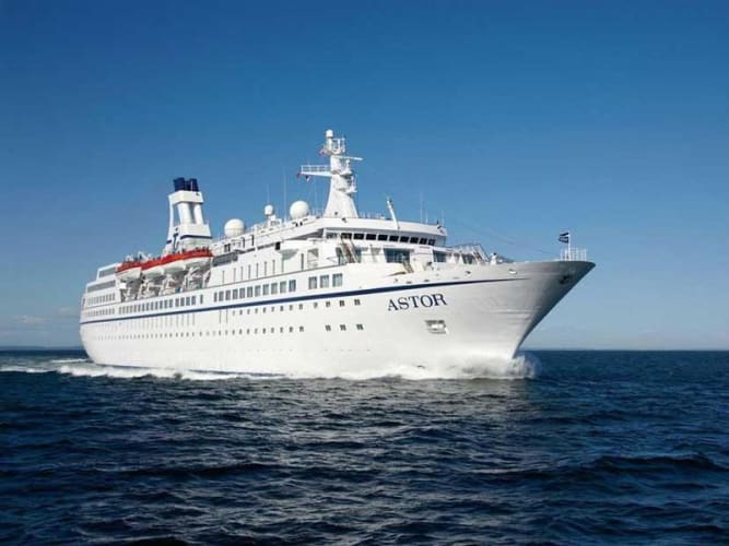 Ms Astor Kreuzfahrten Buchen Schiffsbewertungen Und Deckplan