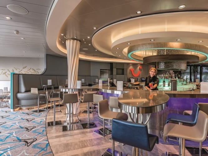 Ostliches Mittelmeer Kreuzfahrten Mit Der Mein Schiff Der Reederei Tui Cruises Ab Dem Hafen Iraklio Kreta Griechenland Bis Iraklio Kreta Griechenland Seereise 74349