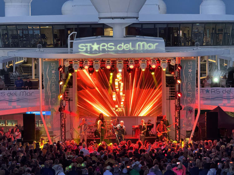 Stars del Mar bei e-hoi