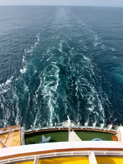 90s Super Cruise 2022 Blick auf das Meer