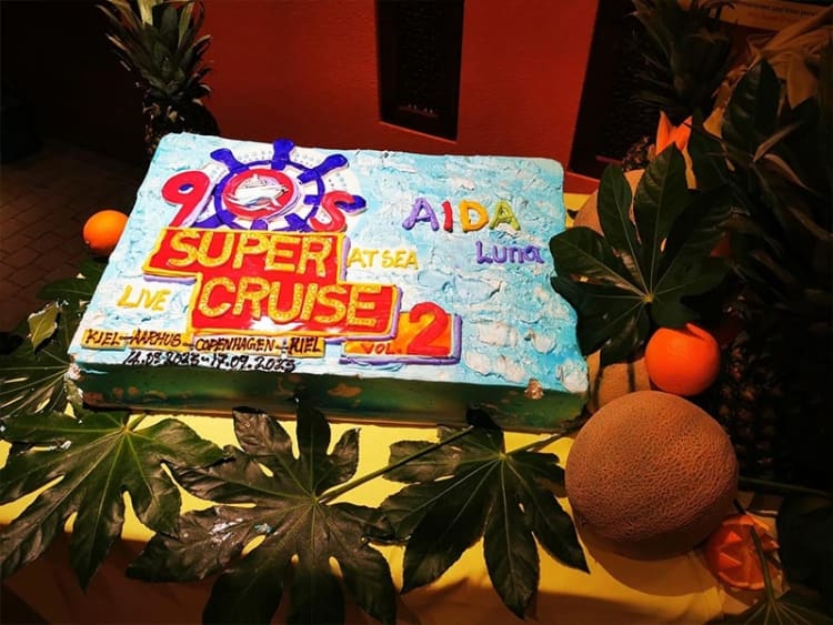 90s Super Cruise 2023 Dekoration