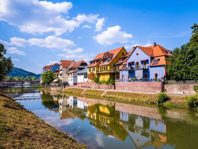 Entdecke die Orte am Main