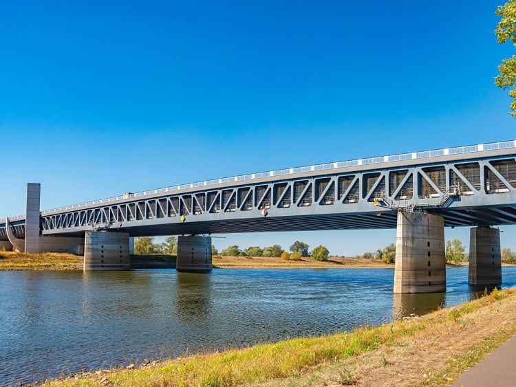 Elbe-Havel-Kanal Kreuzfahrt - Bild 3