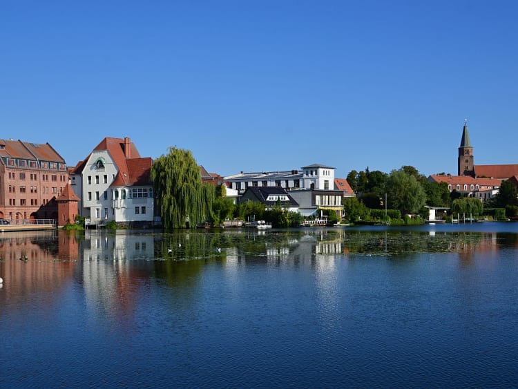 Elbe-Havel-Kanal Kreuzfahrt - Bild 2