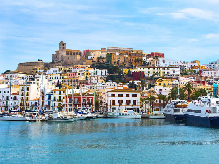 Ibiza-Stadt, Spanien &ndash; Mediterraner Hafen