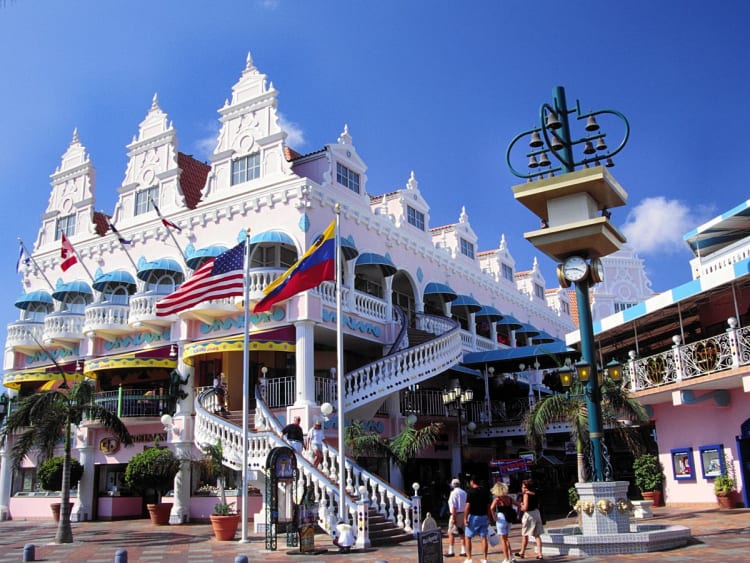Oranjestad, Aruba &ndash; erleben Sie karibische Architekturvielfalt auf Ihrer Kreuzfahrt