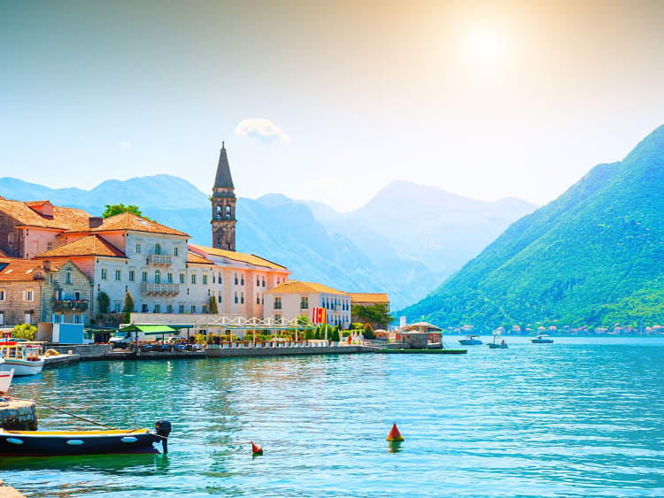 Erleben Sie mediterranes Flair in Montenegro &ndash; jetzt Ihren Urlaub buchen!
