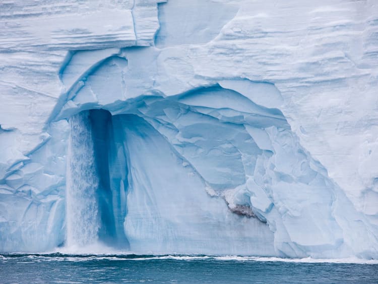 Glacier Br&aring;svellbreen (Svalbard) - Image 26
