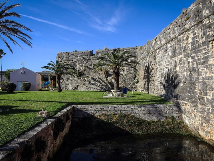 Royal Naval Dockyard, Bermuda &ndash; entdecke das Leben hinter den Mauern