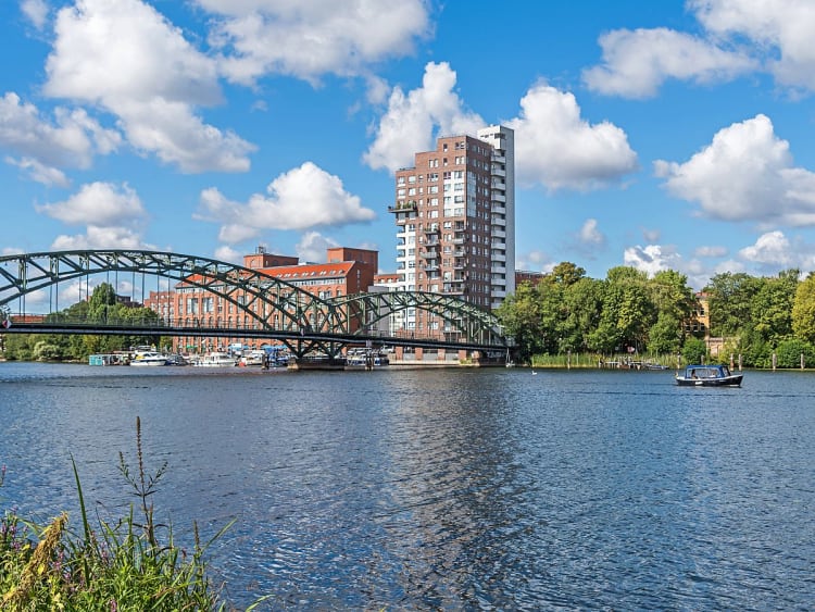 Arnhem, Pays-Bas &ndash; Pont John Frost au-dessus du Rhin