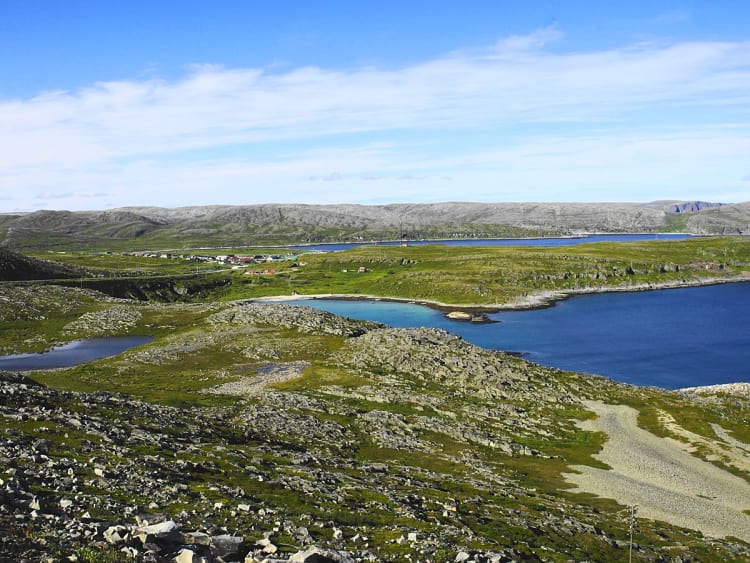 &Oslash;ksfjord, Noorwegen &ndash; Arctische kust met kleine inhammen