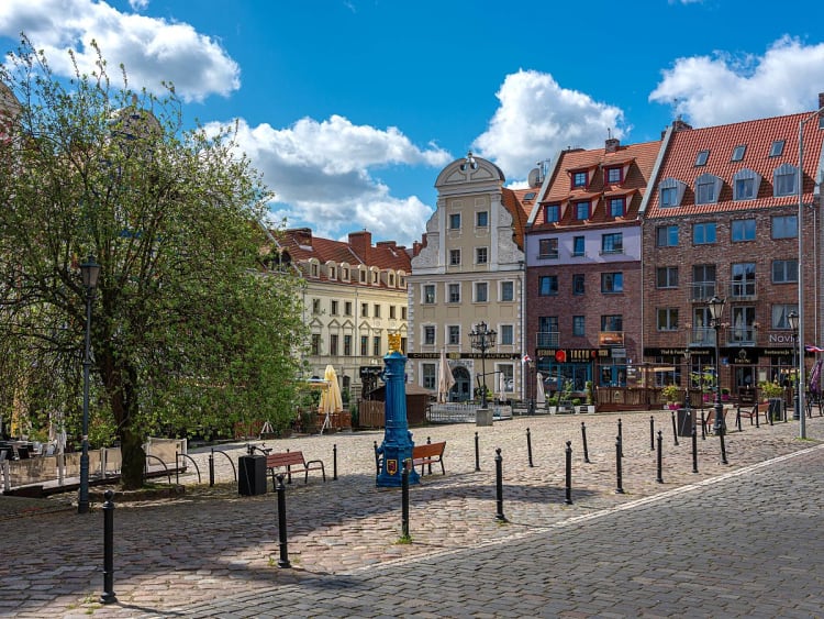 Szczecin, Polen &ndash; Kopfsteingepflasterter Platz im historischen Stadtzentrum