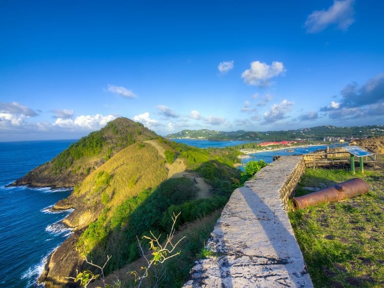 Rodney Bay, Santa L&uacute;cia &ndash; Colinas tropicais junto ao mar das Cara&iacute;bas