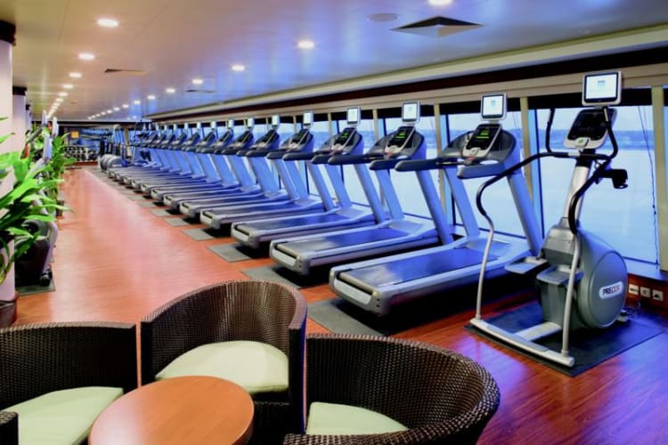 World Club Dome - Cruise Edition