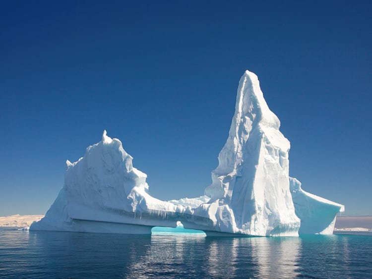 HX Expeditions - Roald Amundsen - Image 1