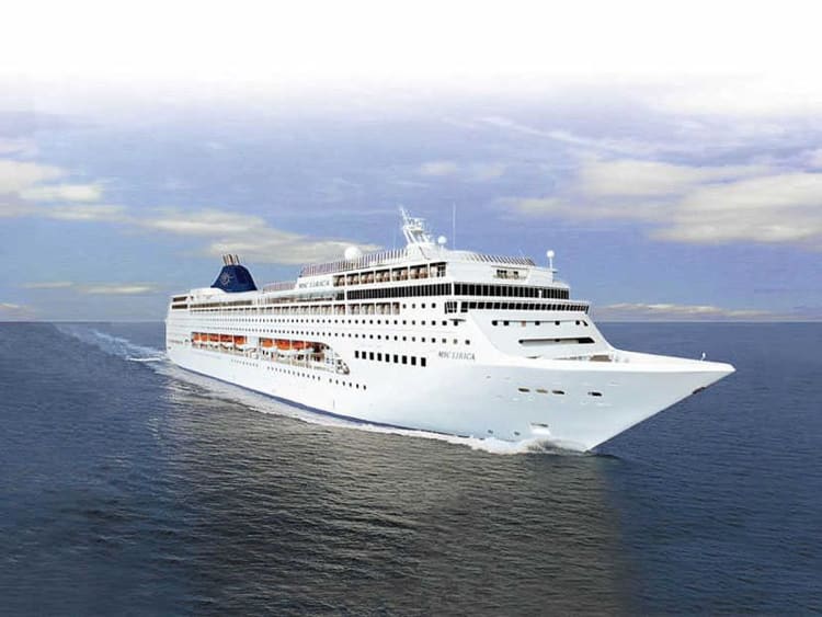 MSC Lirica: Au&szlig;enansicht