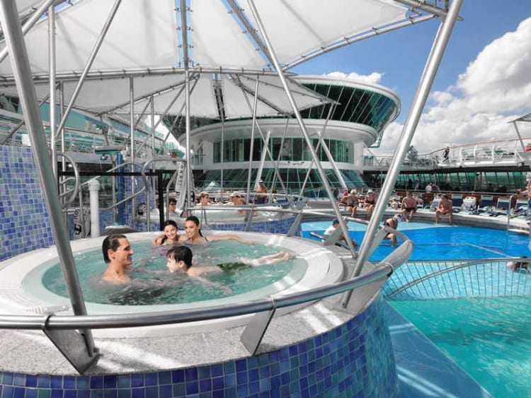 Royal Caribbean Int. - Grandeur of the Seas - Image 11