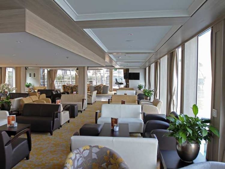 Dunav Tours - Ariana - Image 10