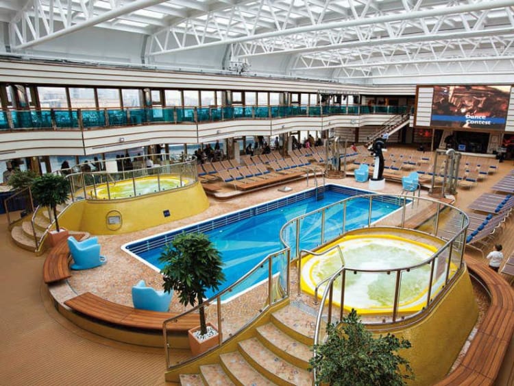 Östliches Mittelmeer Kreuzfahrt mit der Costa Deliziosa der Reederei 