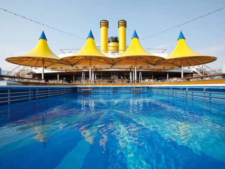 Costa - Costa Luminosa - Image 14