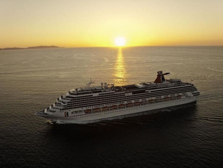 Carnival Splendor Kreuzfahrten, Bewertungen und Deckplan