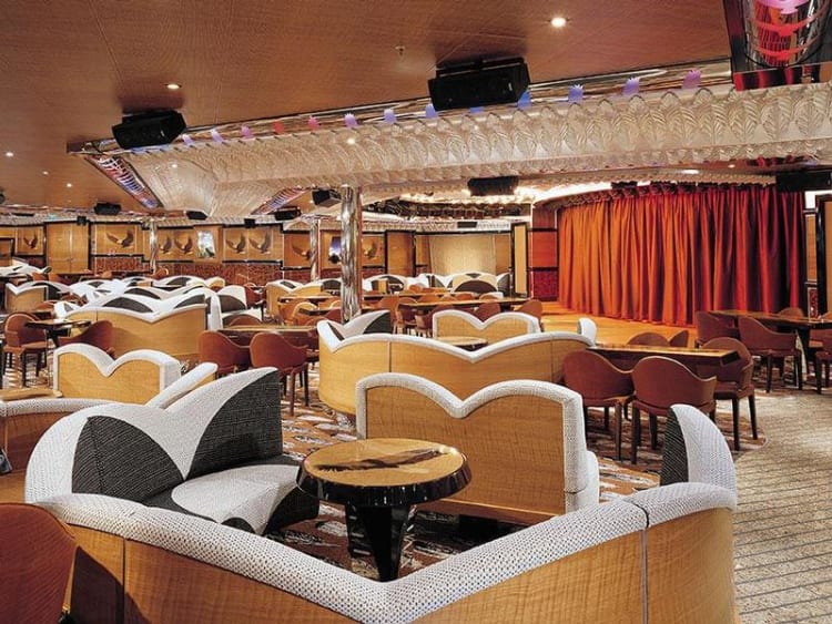 Carnival - Carnival Valor - Foto 9