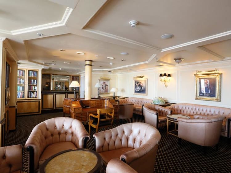 Phoenix - MS Deutschland - Bild 8