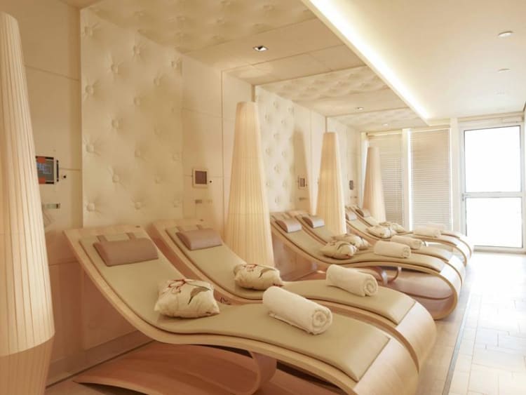 Hapag-Lloyd Cruises - MS EUROPA 2 - Bild 35