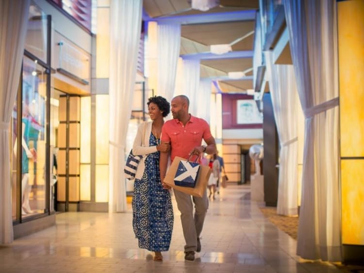Celebrity Cruises - Celebrity Reflection - Image 32