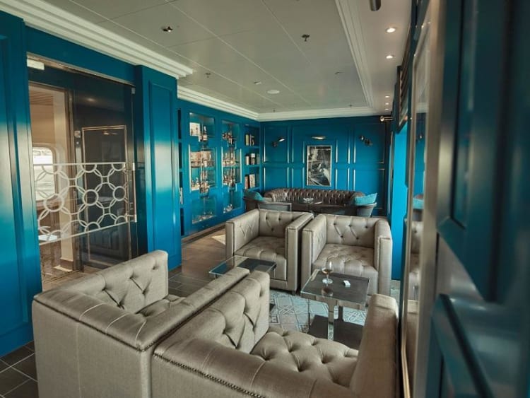 Seven Seas Voyager: Connoisseur Club