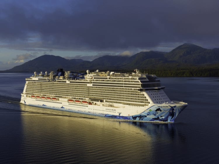 Norwegian Cruise Line - Norwegian Bliss - Bild 3