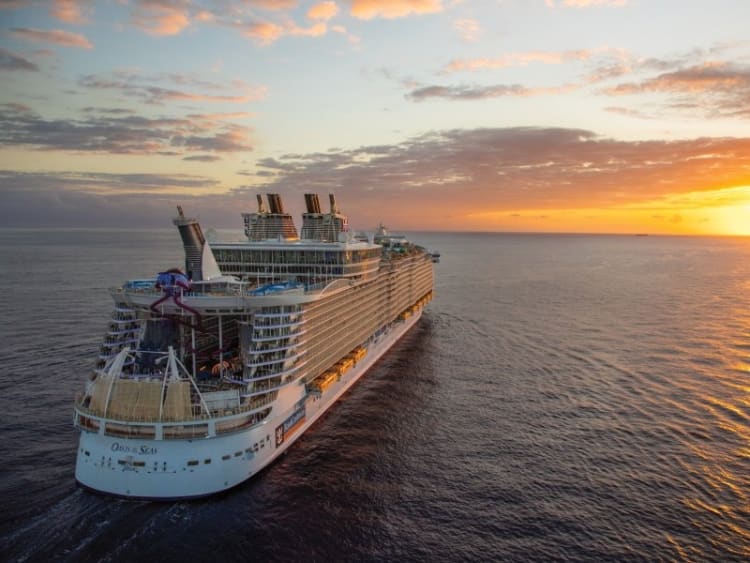 Royal Caribbean Int. - Oasis of the Seas - Image 7