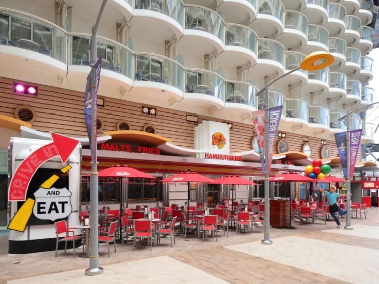 Royal Caribbean Int. - Oasis of the Seas - Image 69