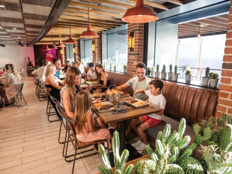 Royal Caribbean Int. - Oasis of the Seas - Image 45