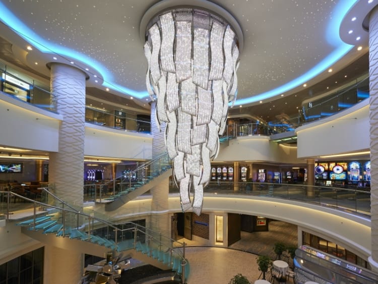 Norwegian Escape Kreuzfahrten, Deckplan und Schiffsbewertungen