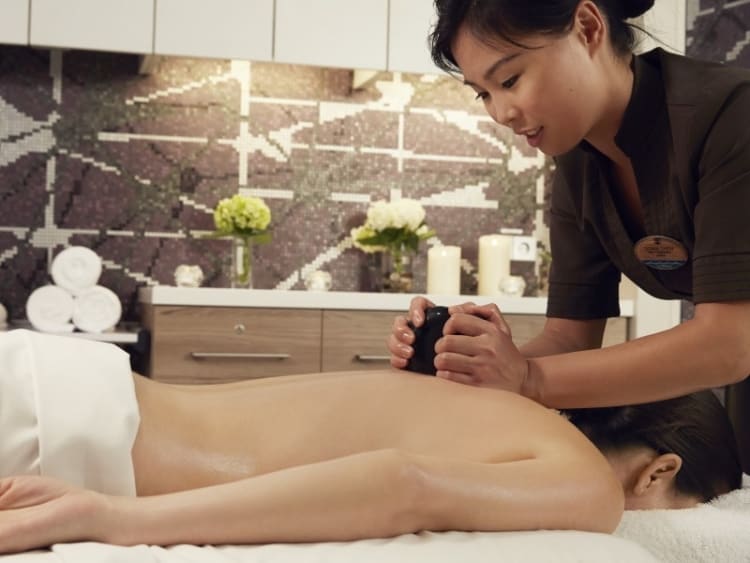 Royal Caribbean Int. - Quantum of the Seas - Image 29