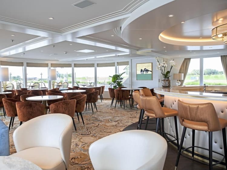 Excellence - Excellence Empress - Image 20