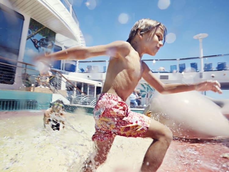 Royal Caribbean Int. - Anthem of the Seas - Image 15